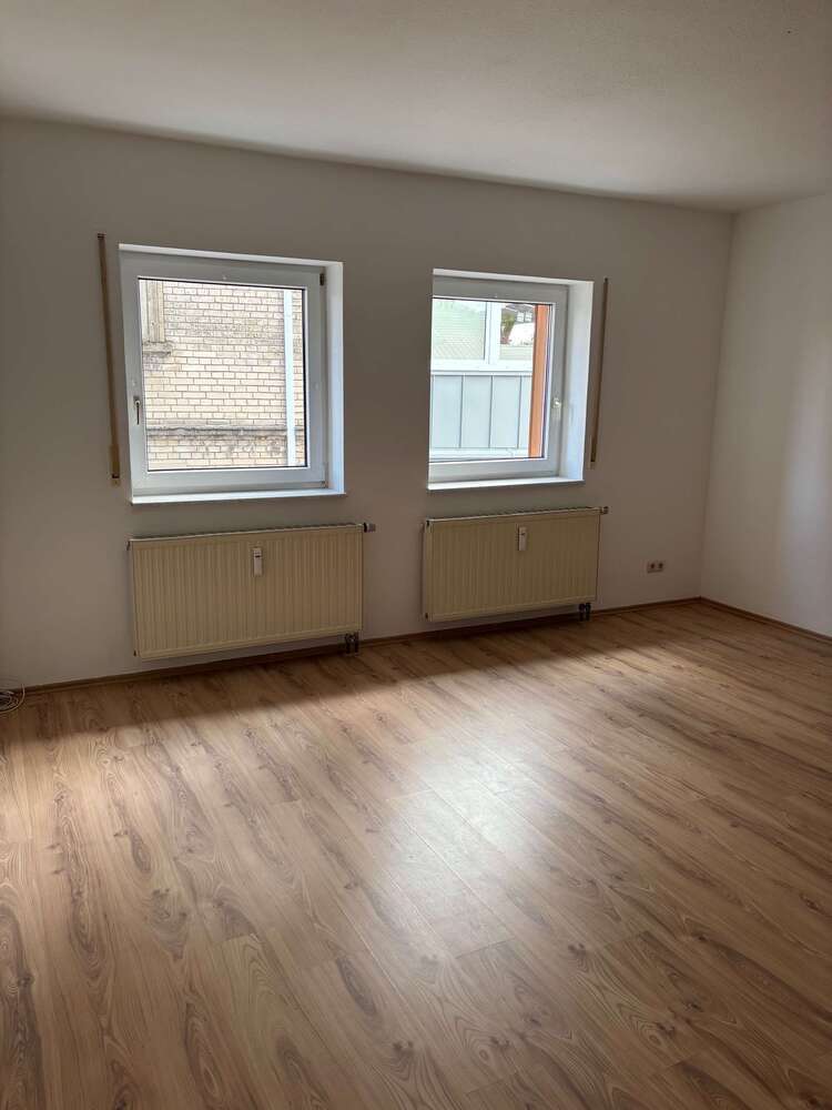 Wohnung zum Mieten in Kasendorf 800 € 110 m²
