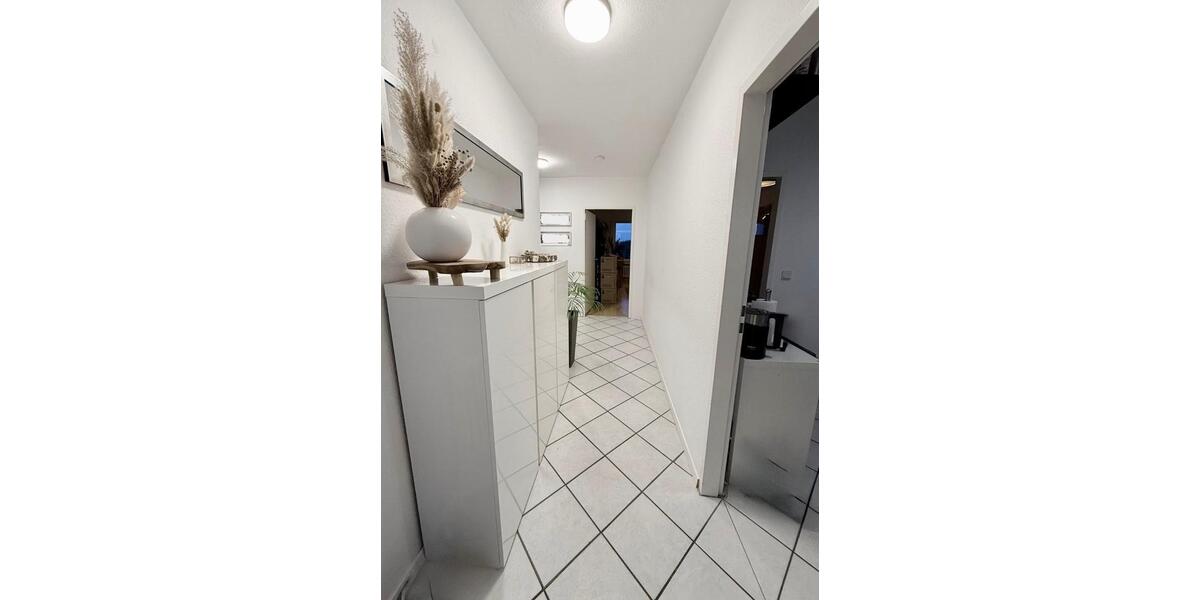 Etagenwohnung Oelde - 3 Zimmer, 100 m&sup2;, 1.000&euro; | Angebot:24751151