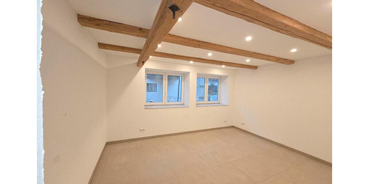 Etagenwohnung Mainburg - 1 Zimmer, 70 m&sup2;, 1.000&euro; | Angebot:25839024