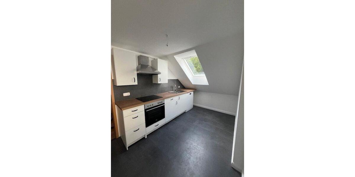 Etagenwohnung Meißen - 3 Zimmer, 85 m&sup2;, 680&euro; | Angebot:26515935