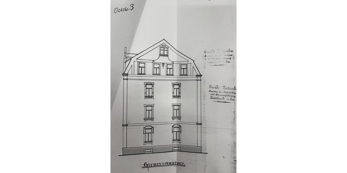 Dachgeschoßwohnung Limbach-Oberfrohna Oberfrohna - 4 Zimmer, 80 m&sup2;, 400&euro; | Angebot:25868353