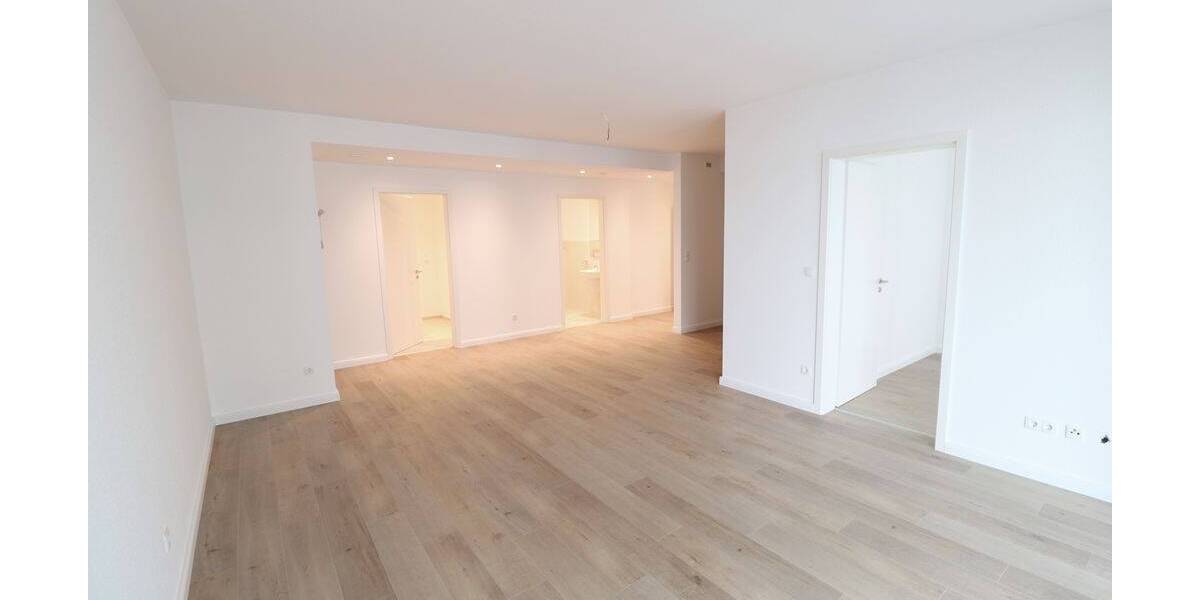 Etagenwohnung Cloppenburg - 3 Zimmer, 99 m&sup2;, 925&euro; | Angebot:26733194