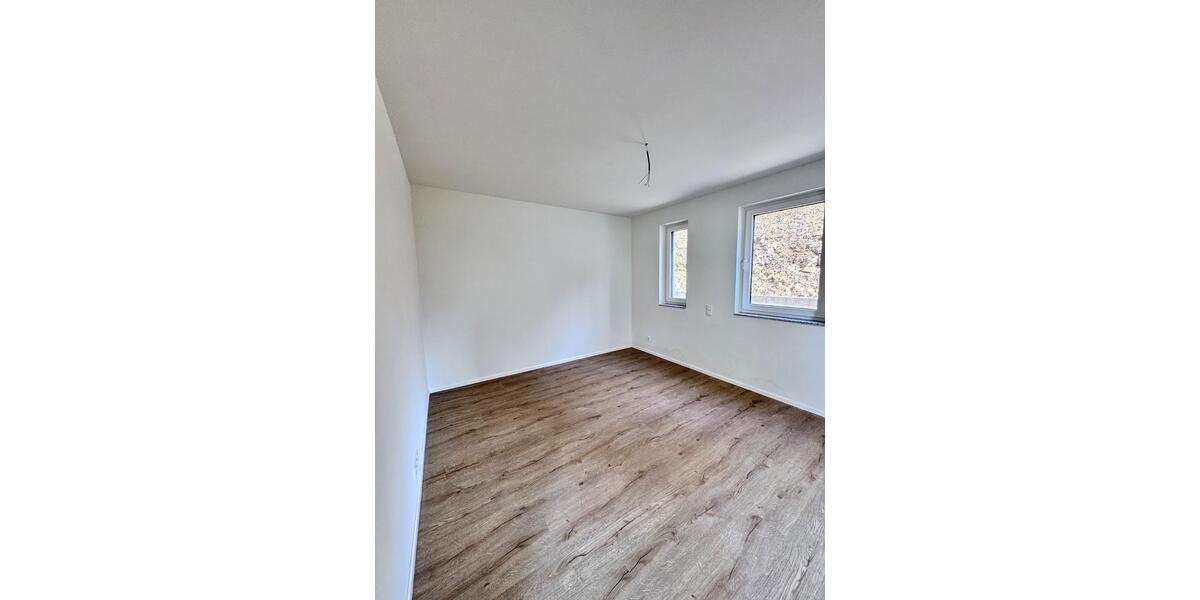 Etagenwohnung Gummersbach - 2 Zimmer, 73 m&sup2;, 850&euro; | Angebot:26132190