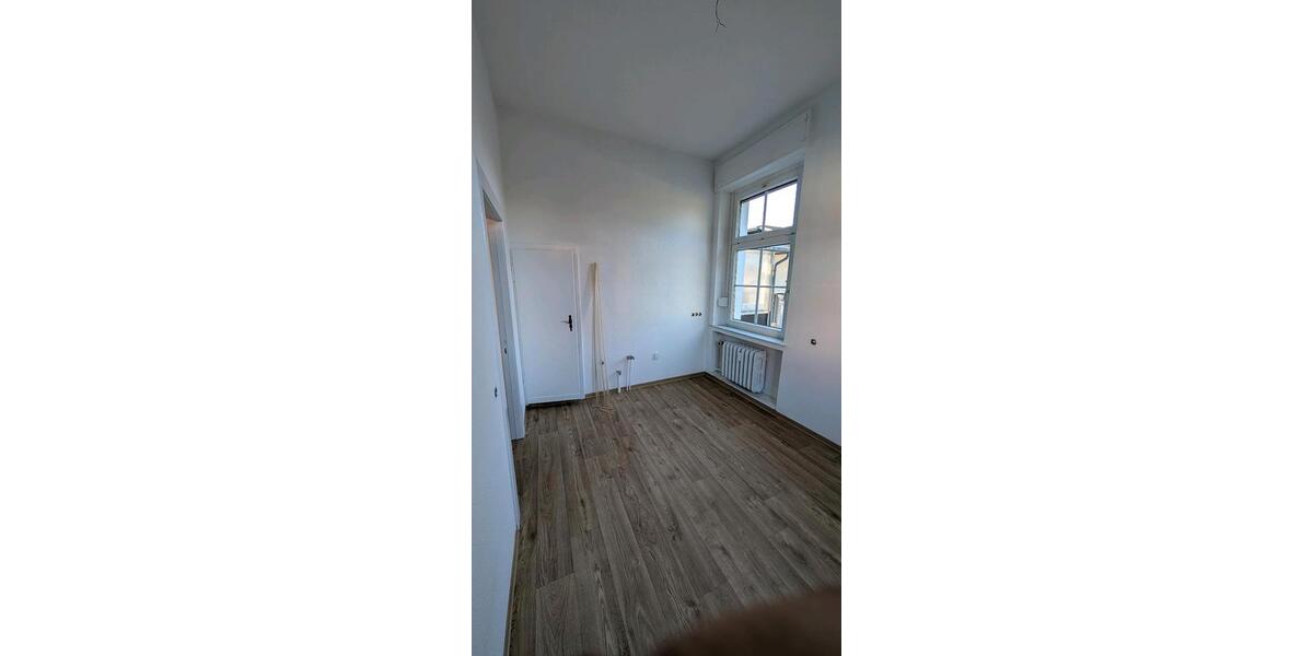 Etagenwohnung Forst (Lausitz) - 1 Zimmer, 38 m&sup2;, 328&euro; | Angebot:26522549