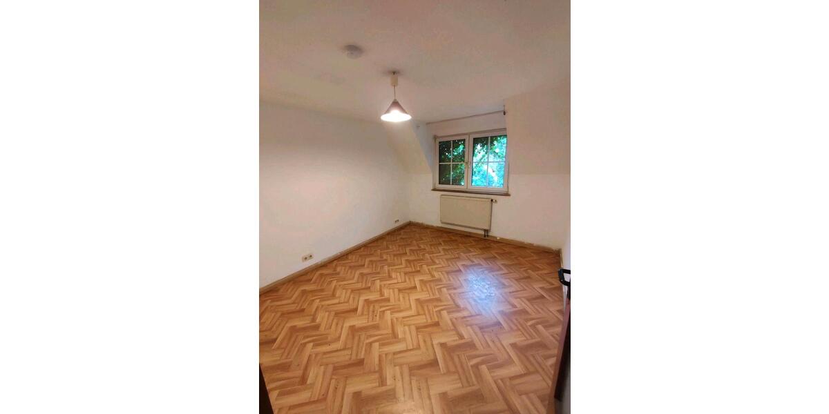 Wohnen auf Zeit Murrhardt - 13 Zimmer, 15 m&sup2;, 450&euro; | Angebot:26543657