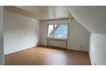 Etagenwohnung Gummersbach - 4 Zimmer, 90 m&sup2;, 700&euro; | Angebot:26566436