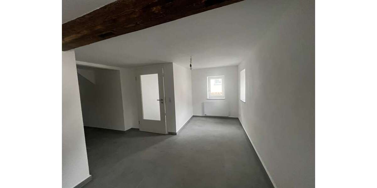 Etagenwohnung Michelau-Ortsteil Ortsteil - 2.5 Zimmer, 65 m&sup2;, 540&euro; | Angebot:25750410