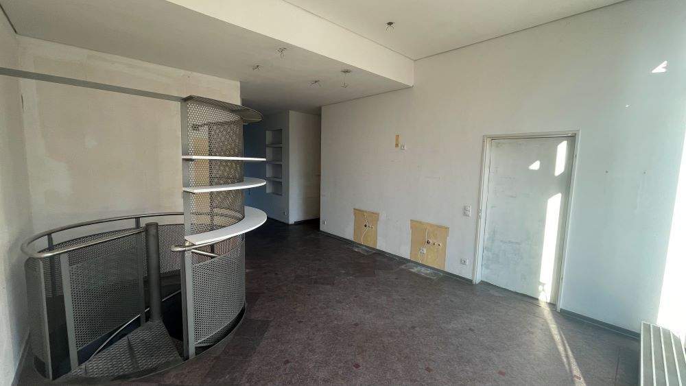 Gewerbeobjekt Schwerin Schelfstadt - 1 Zimmer, 73 m&sup2;, 600&euro; | Angebot:25779377