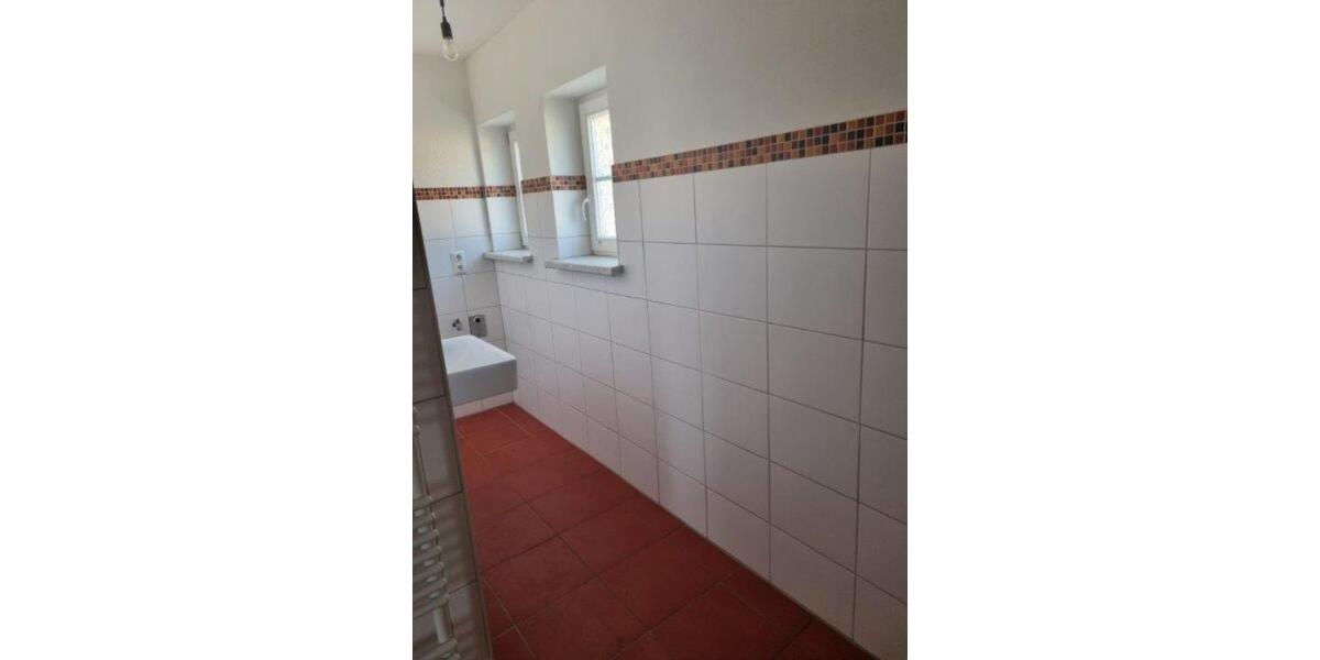 Maisonettenwohnung Gröditz - 3 Zimmer, 69 m&sup2;, 395&euro; | Angebot:25790192