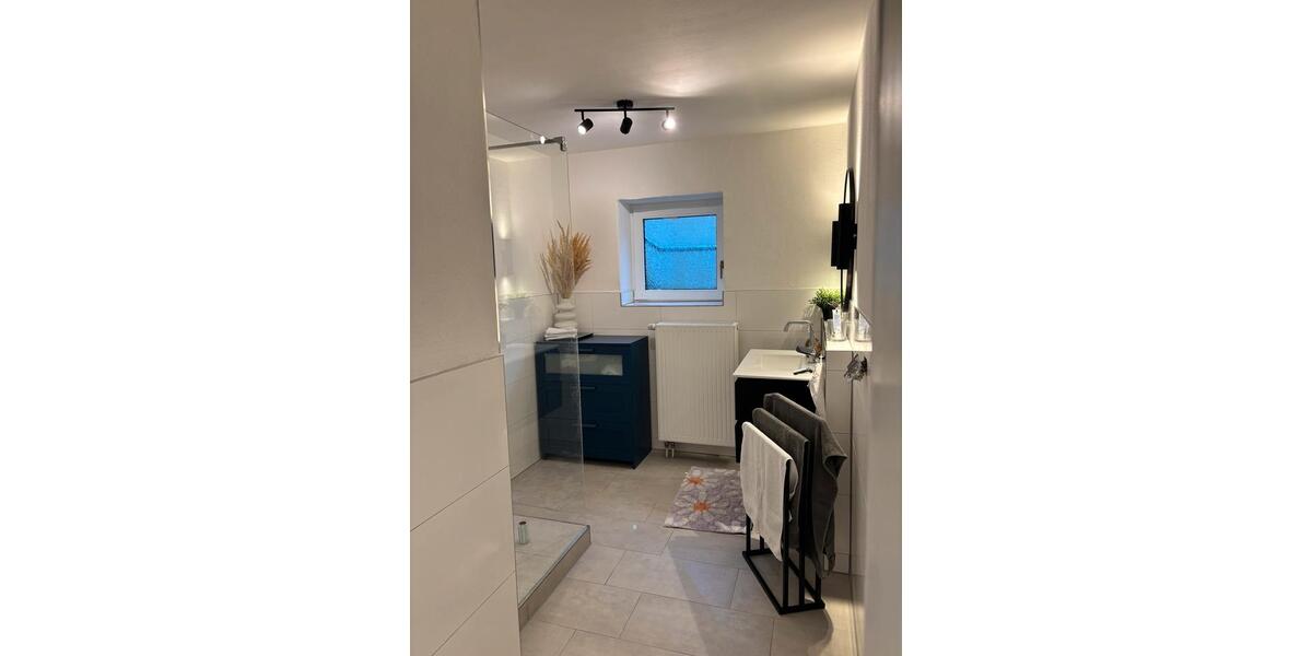 Erdgeschoßwohnung Schrozberg - 2 Zimmer, 75 m&sup2;, 800&euro; | Angebot:25421006