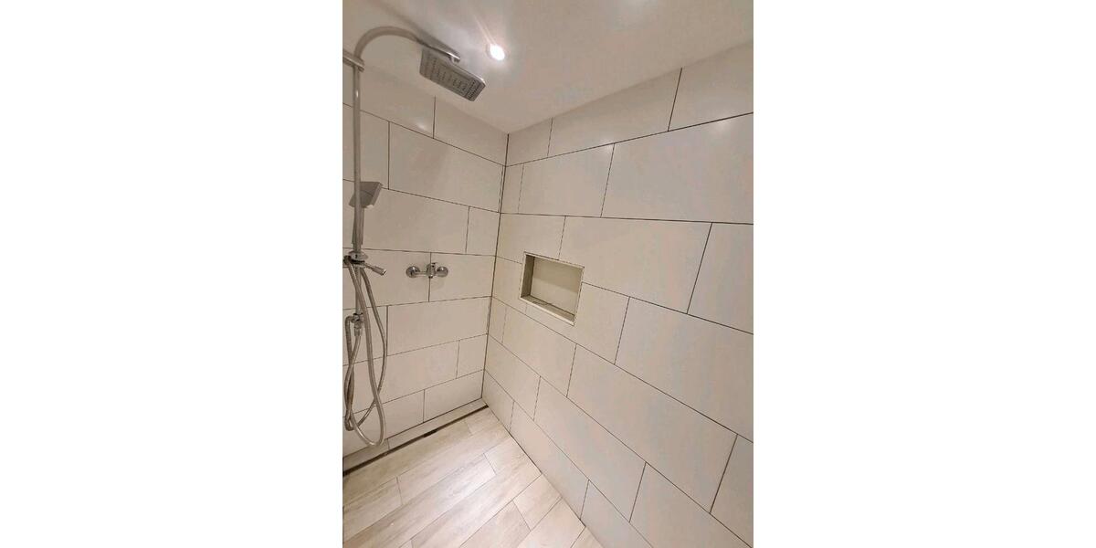 Erdgeschoßwohnung Wissen - 5 Zimmer, 140 m&sup2;, 850&euro; | Angebot:26116256
