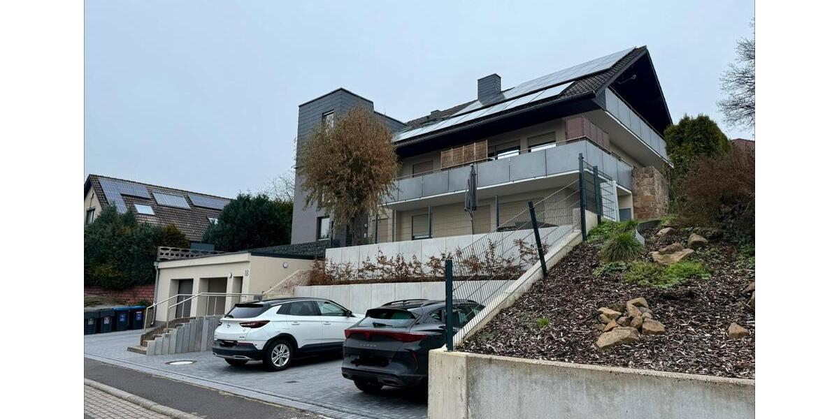 Dachgeschoßwohnung Schenklengsfeld - 2 Zimmer, 105 m&sup2;, 925&euro; | Angebot:25978652