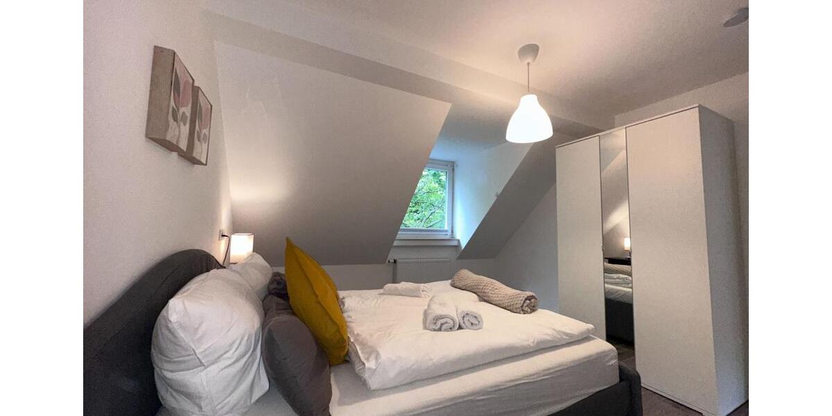 Wohnen auf Zeit Essen Südviertel - 3 Zimmer, 67 m&sup2;, 2.100&euro; | Angebot:26311546