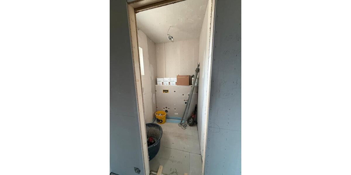 Doppelhaushälfte Ehrenkirchen - 2 Zimmer, 125 m&sup2;, 2.300&euro; | Angebot:26264094