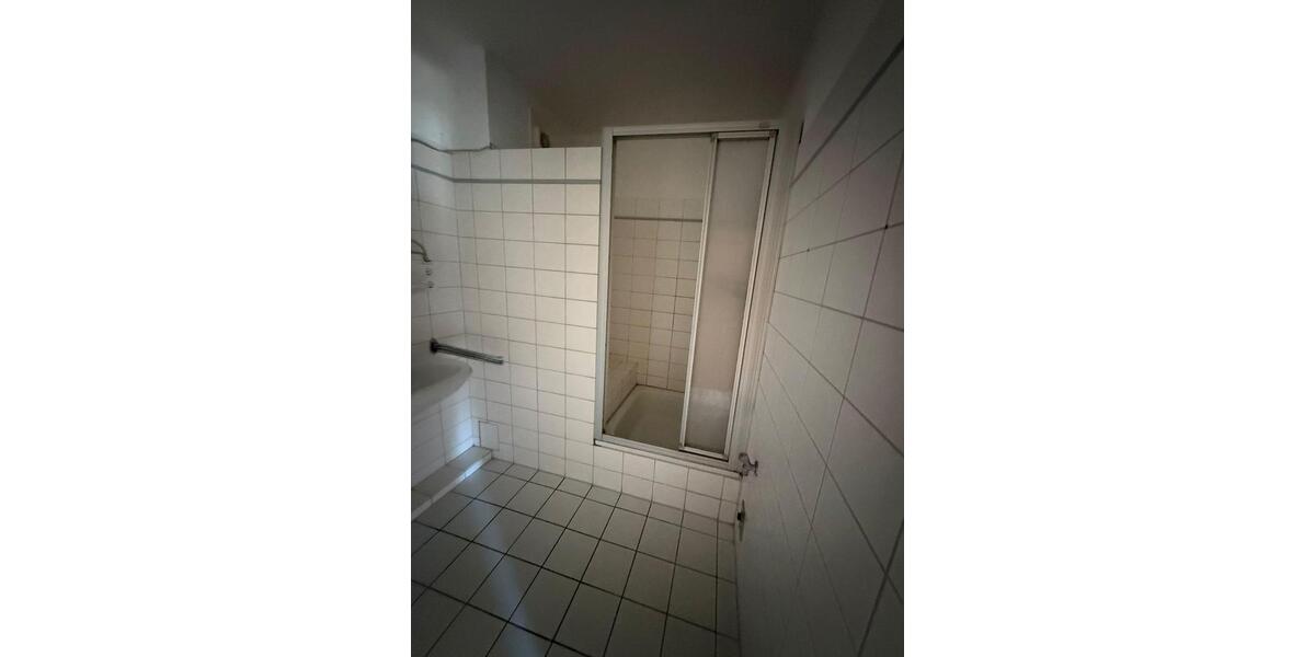 Etagenwohnung Bremerhaven - 3 Zimmer, 65 m&sup2;, 440&euro; | Angebot:26442991