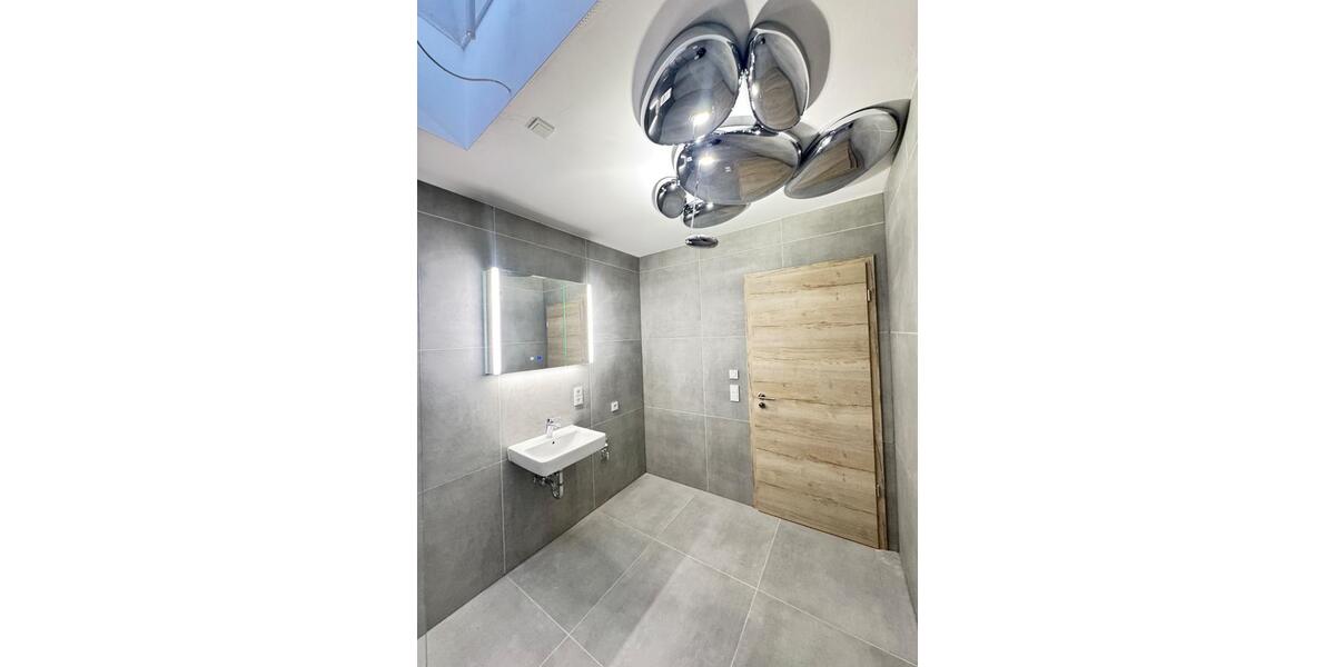 Dachgeschoßwohnung Berlin Steglitz-Zehlendorf - 1.5 Zimmer, 56 m&sup2;, 1.099&euro; | Angebot:25237108