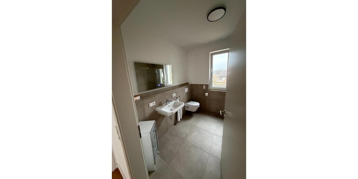 Etagenwohnung Vechelde - 3 Zimmer, 90 m&sup2;, 1.100&euro; | Angebot:25967520