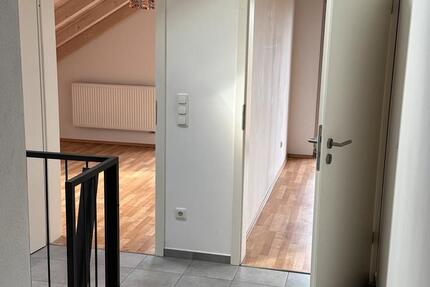 Sehr schöne 4-Zimmer Wohnung auf 2 Ebenen in Ampfing zimmer
