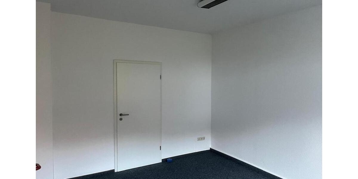 Wohnen auf Zeit Altenbeken - 9 Zimmer, 280 m&sup2;, 150&euro; | Angebot:25408573