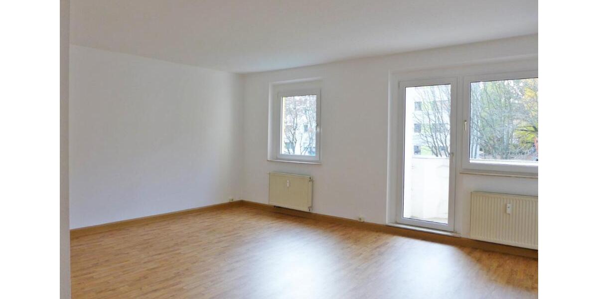 Etagenwohnung Limbach-Oberfrohna Oberfrohna - 2 Zimmer, 55 m&sup2;, 270&euro; | Angebot:26295085