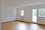 Etagenwohnung Limbach-Oberfrohna Oberfrohna - 2 Zimmer, 55 m&sup2;, 270&euro; | Angebot:26295085