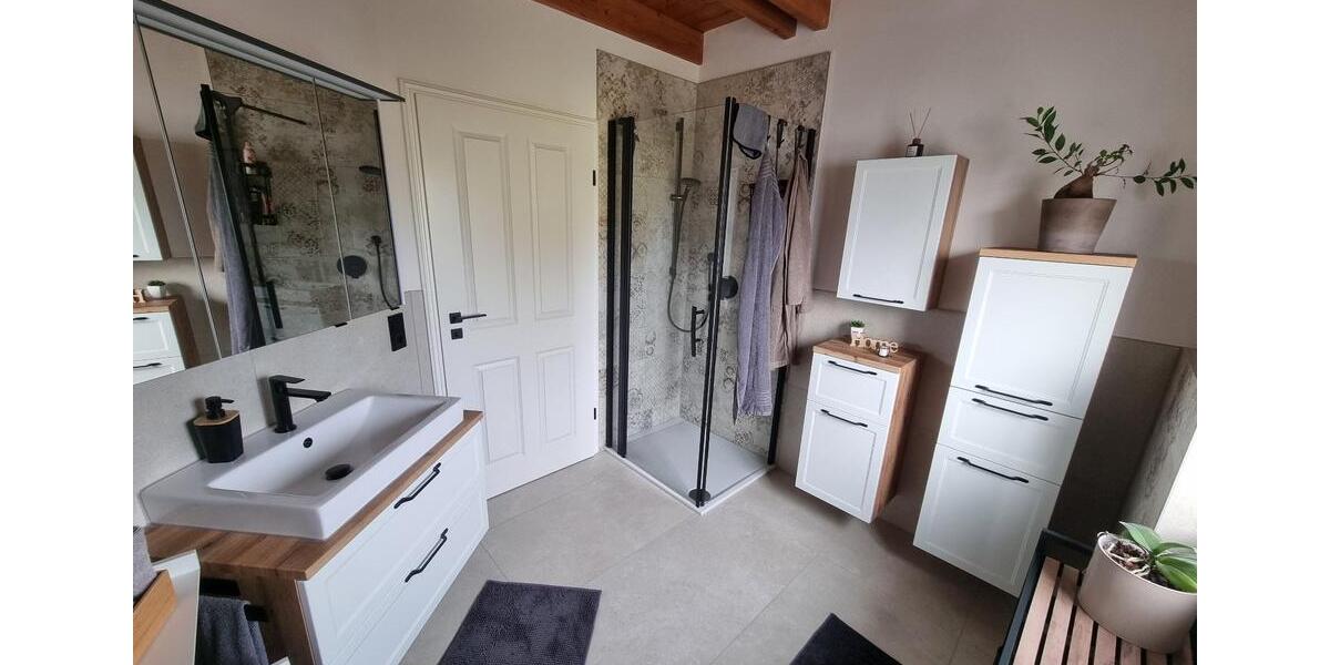 Etagenwohnung Osterhofen - 4 Zimmer, 95 m&sup2;, 950&euro; | Angebot:25837738