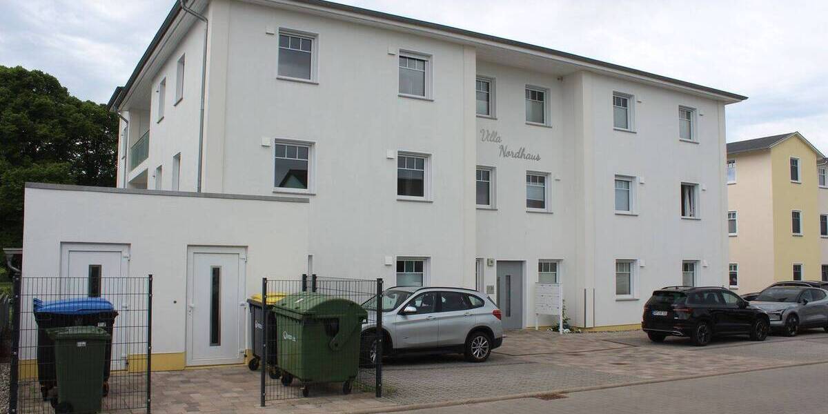 Etagenwohnung Bad Doberan - 3 Zimmer, 91 m&sup2;, 1.430&euro; | Angebot:26763521