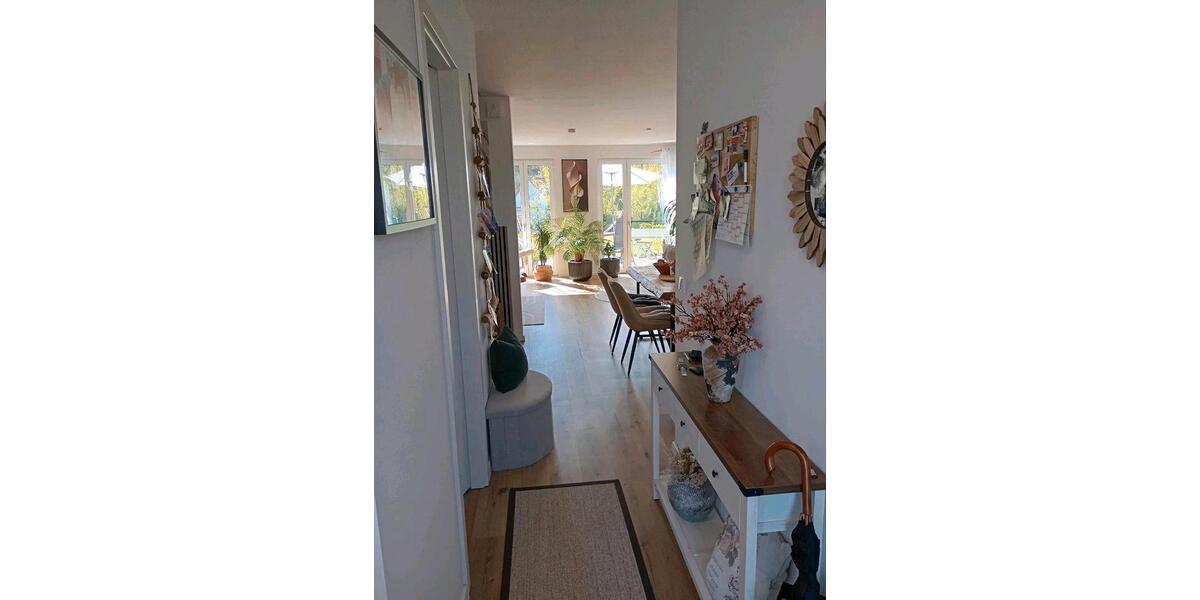 Etagenwohnung Storkow (Mark) - 4 Zimmer, 115 m&sup2;, 1.600&euro; | Angebot:26610526