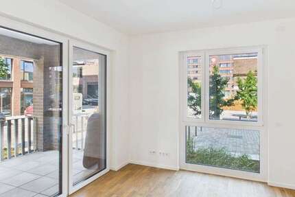 Wohnung Hamburg Ottensen - 2.5 Zimmer, 81 m&sup2;, 1.860&euro; | Angebot:27459434