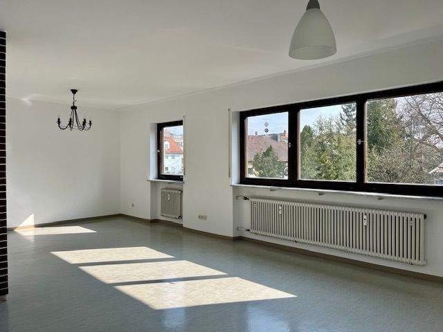 Etagenwohnung Gröbenzell - 2 Zimmer, 65 m&sup2;, 689&euro; | Angebot:25916381