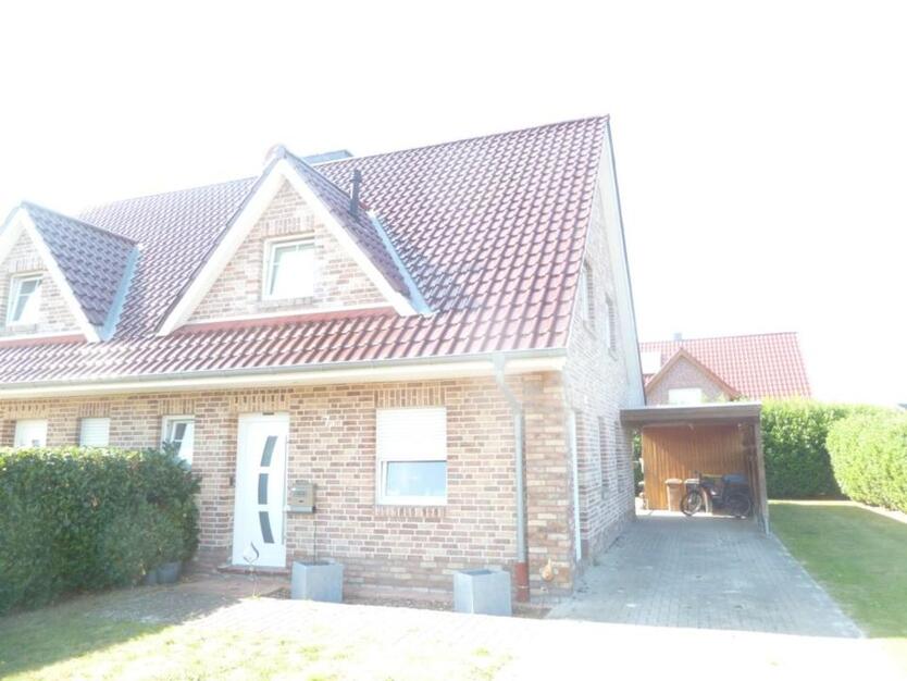 Neuwertige Doppelhaushälfte (Bj. 2012) im Wohngebiet von Sedelsberg