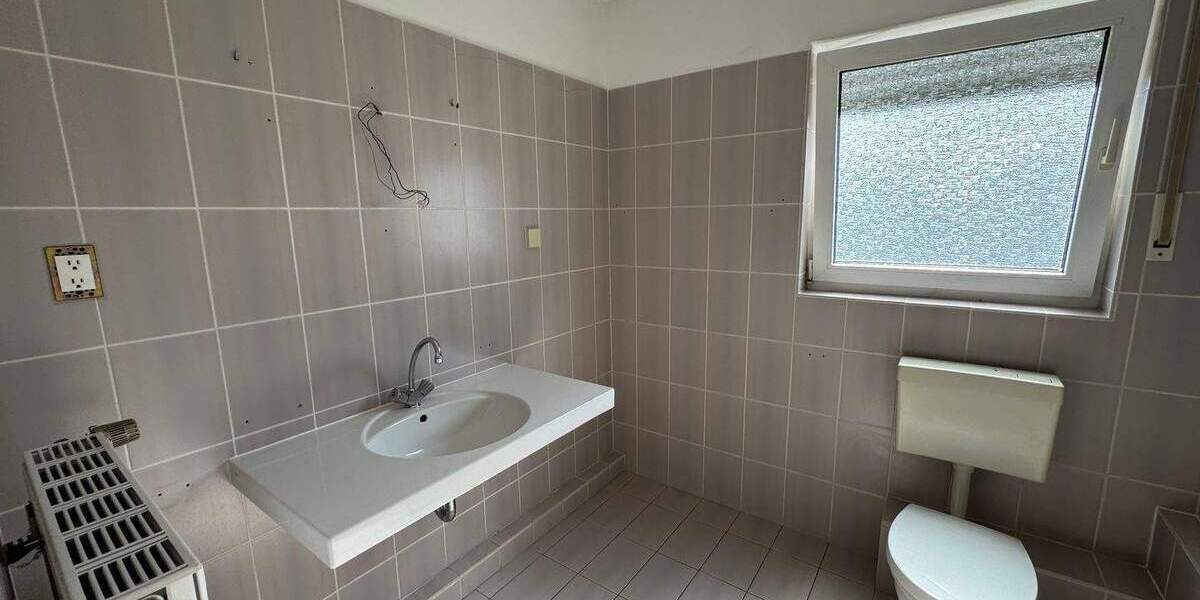 Reihenmittelhaus Binsfeld - 4 Zimmer, 122 m&sup2;, 979&euro; | Angebot:23086325