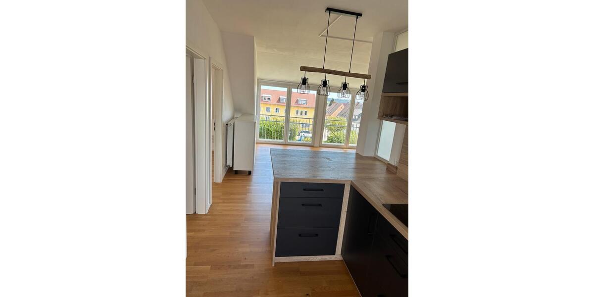 Dachgeschoßwohnung Dinkelsbühl - 3 Zimmer, 75 m&sup2;, 900&euro; | Angebot:26413651
