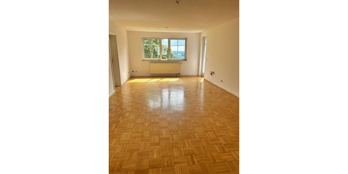 Etagenwohnung Augustusburg - 5 Zimmer, 137 m&sup2;, 825&euro; | Angebot:26037489