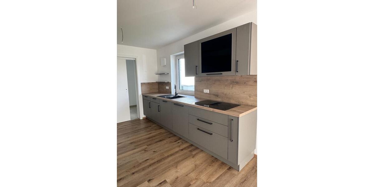 Doppelhaushälfte Teublitz - 5 Zimmer, 164 m&sup2;, 1.990&euro; | Angebot:22831914