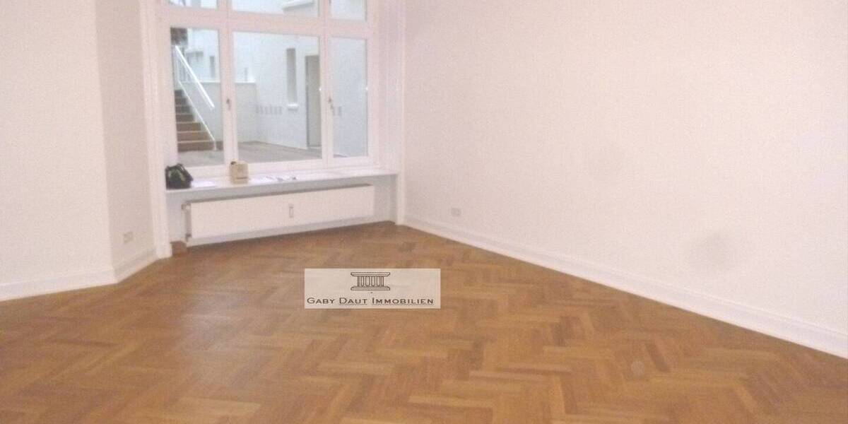 luxuriös. Untergeschoß: Büro, elegant. weißer Jugendstil, nahe Klosterstern 5 zimmer