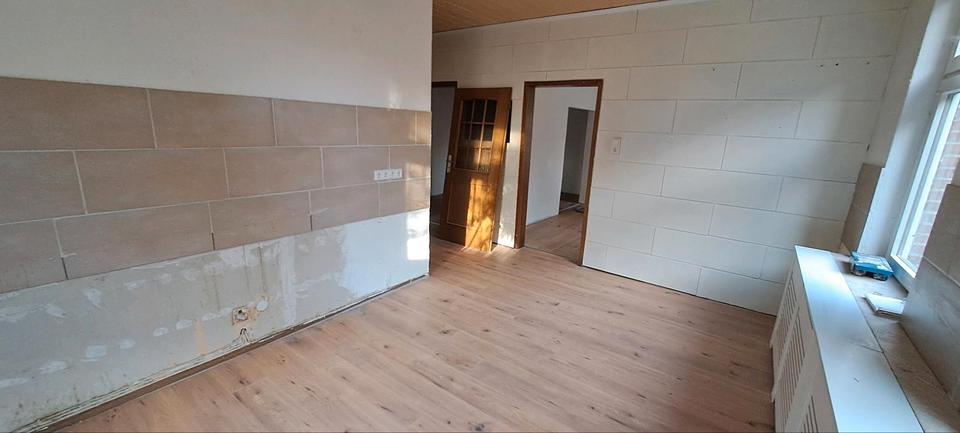 Erdgeschoßwohnung Dornum - 2 Zimmer, 77 m&sup2;, 400&euro; | Angebot:25148046