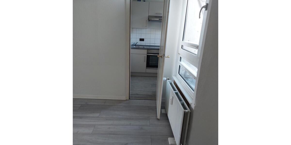 Dachgeschoßwohnung Flensburg - 2 Zimmer, 45 m&sup2;, 495&euro; | Angebot:26115820