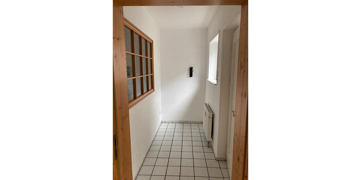 Etagenwohnung Fritzlar - 1.5 Zimmer, 65 m&sup2;, 585&euro; | Angebot:26272082
