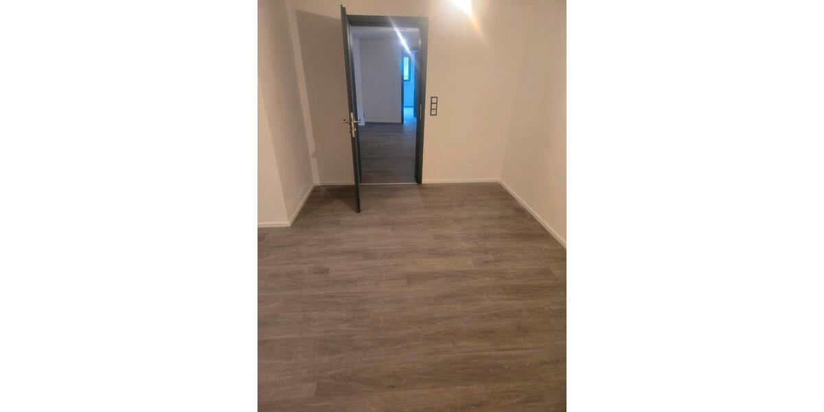 Erdgeschoßwohnung Zell am Harmersbach - 3 Zimmer, 110 m&sup2;, 950&euro; | Angebot:26588282