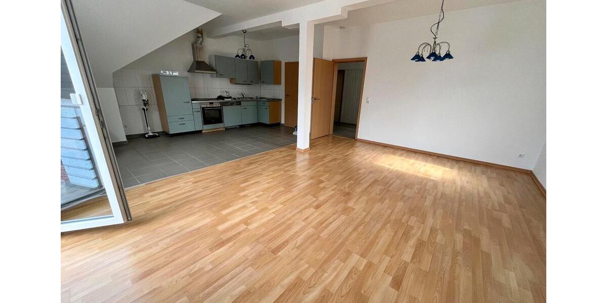 Dachgeschoßwohnung Unna - 2 Zimmer, 90 m&sup2;, 740&euro; | Angebot:26579811
