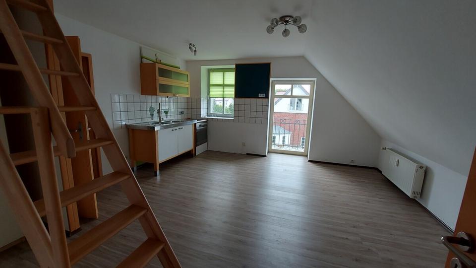 Dachgeschoßwohnung Soest - 2 Zimmer, 70 m&sup2;, 680&euro; | Angebot:26176408