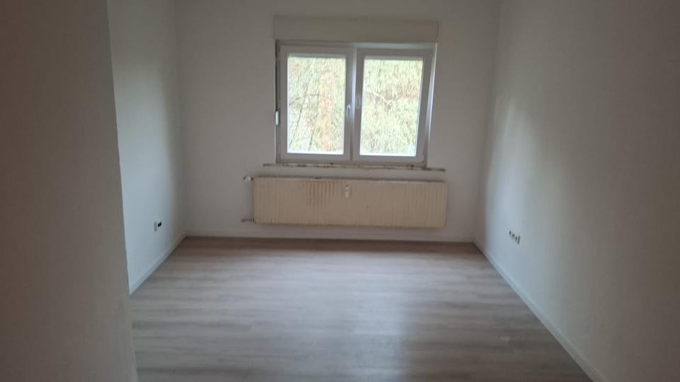 Maisonettenwohnung Siegen Eiserfeld - 4 Zimmer, 130 m&sup2;, 950&euro; | Angebot:25920038