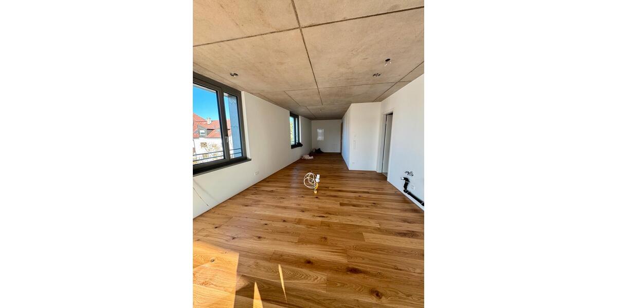 Etagenwohnung Rosenheim Egarten - 2 Zimmer, 65 m&sup2;, 1.150&euro; | Angebot:25945357