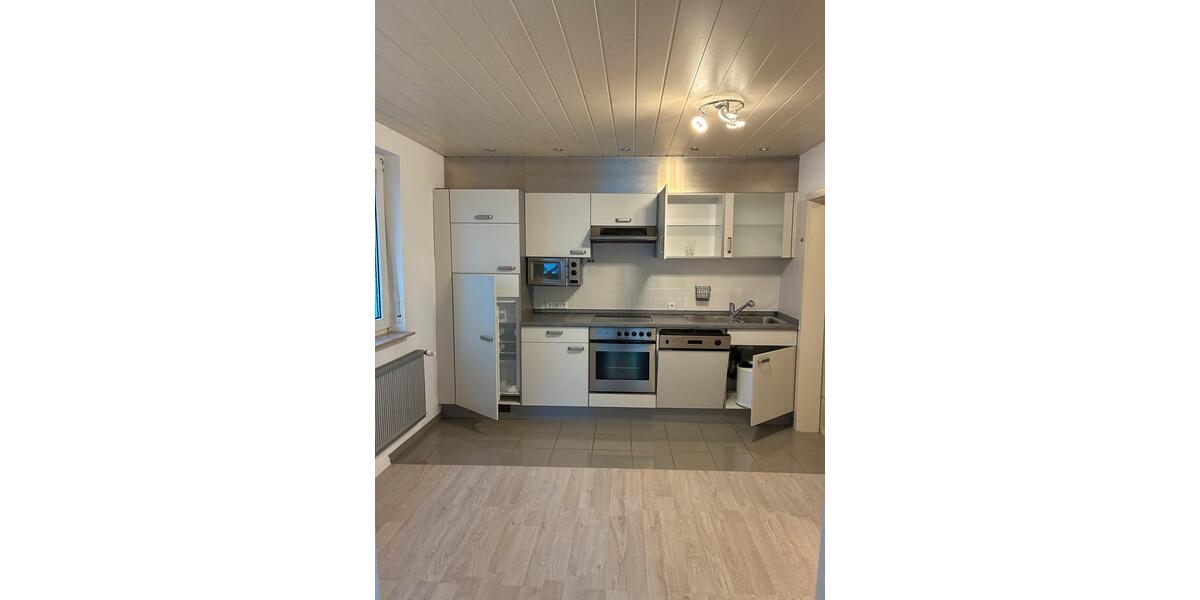 Erdgeschoßwohnung Ludwigsburg - 2 Zimmer, 53 m&sup2;, 825&euro; | Angebot:25233061
