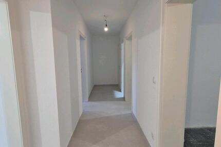 Wohnung Duisburg Duisburg-Mitte - 3 Zimmer, 67 m&sup2;, 790&euro; | Angebot:25052534