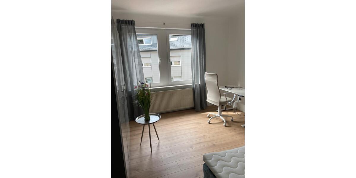 Wohnen auf Zeit Keltern - 1.5 Zimmer, 20 m&sup2;, 603&euro; | Angebot:25893997