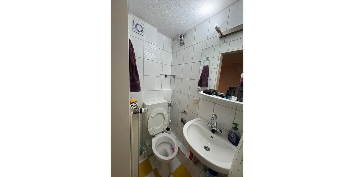 Dachgeschoßwohnung Bremen Gröpelingen - 1 Zimmer, 38 m&sup2;, 500&euro; | Angebot:25931923