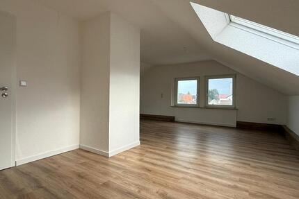 Wohnung Lage - 2.5 Zimmer, 73 m&sup2;, 600&euro; | Angebot:25171871