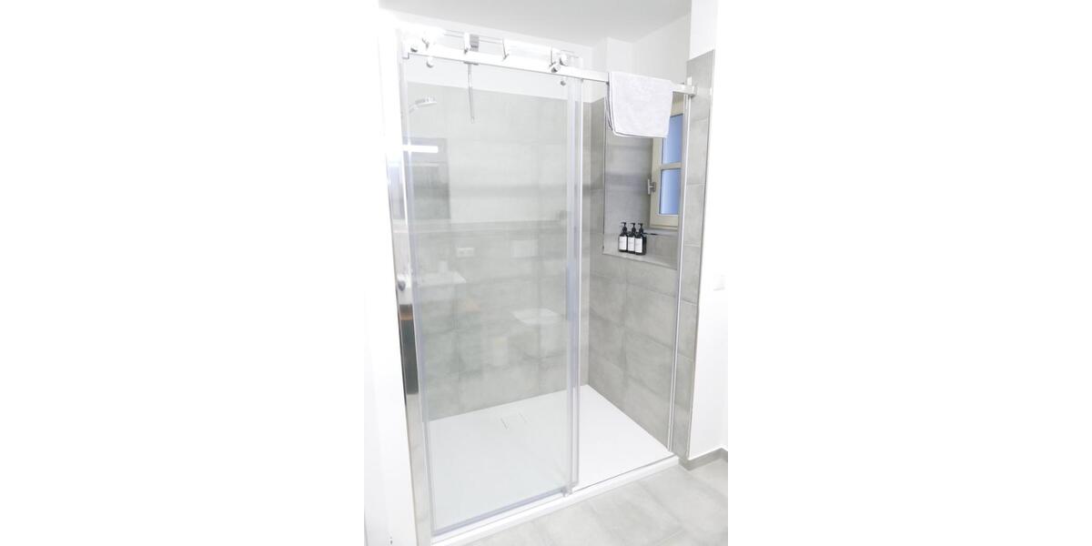 Wohnen auf Zeit Greifswald - 5 Zimmer, 110 m&sup2;, 220&euro; | Angebot:26397494